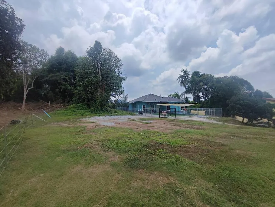 Holiday home Mikayla Pool Homestay Gadek, Alor Gajah Malacca